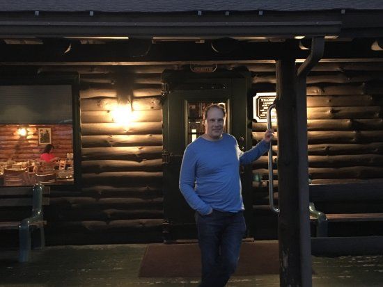 Log Cabin The
