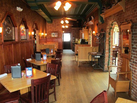 The Main Pub